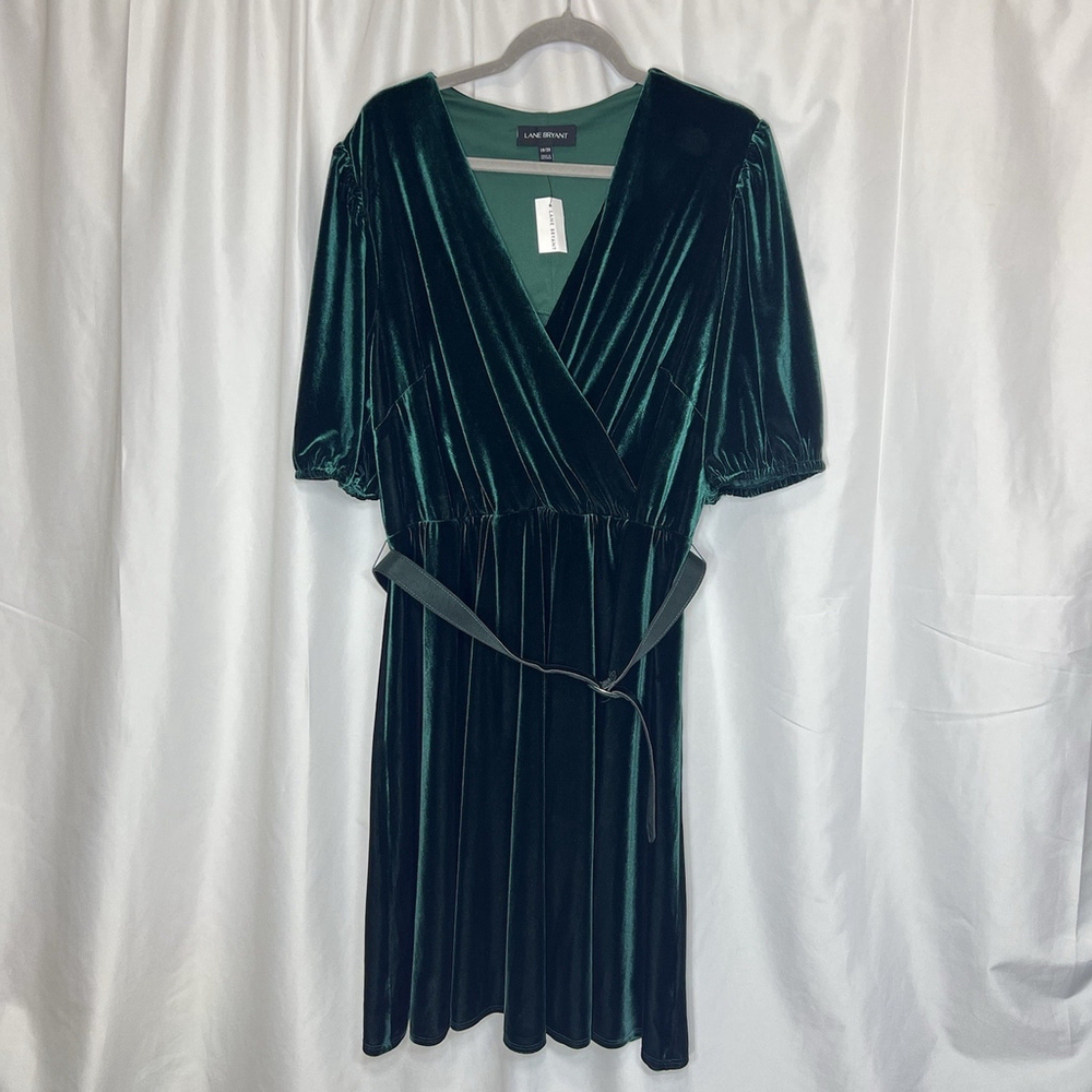 Lane Bryant Women’s Midi Dress Sz 18/20 Green Velvet Belted Whimsigoth Romantic